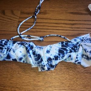 Victoria’s Secret baiting suit top